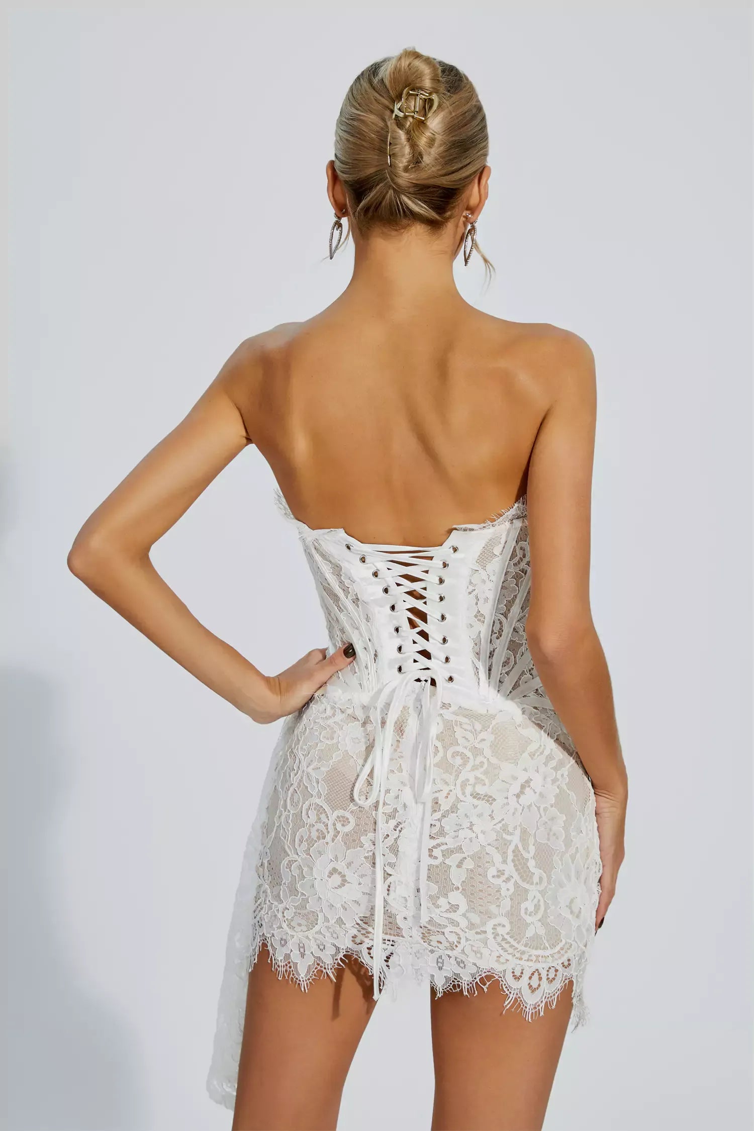 Eileen Beyaz Dantel Off Shoulder Mini Elbise