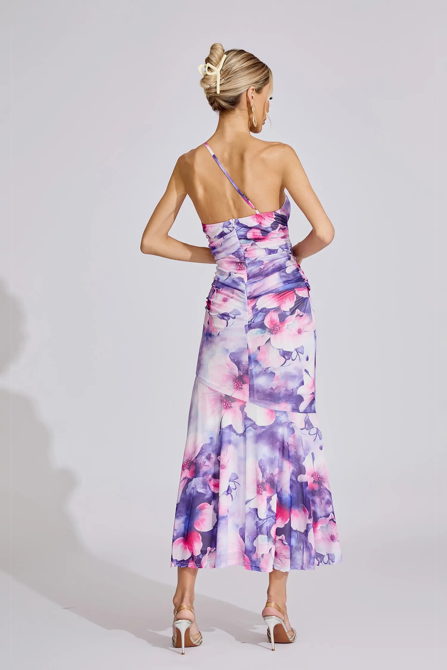 Tehani Mor Off-Shoulder Maxi Elbise