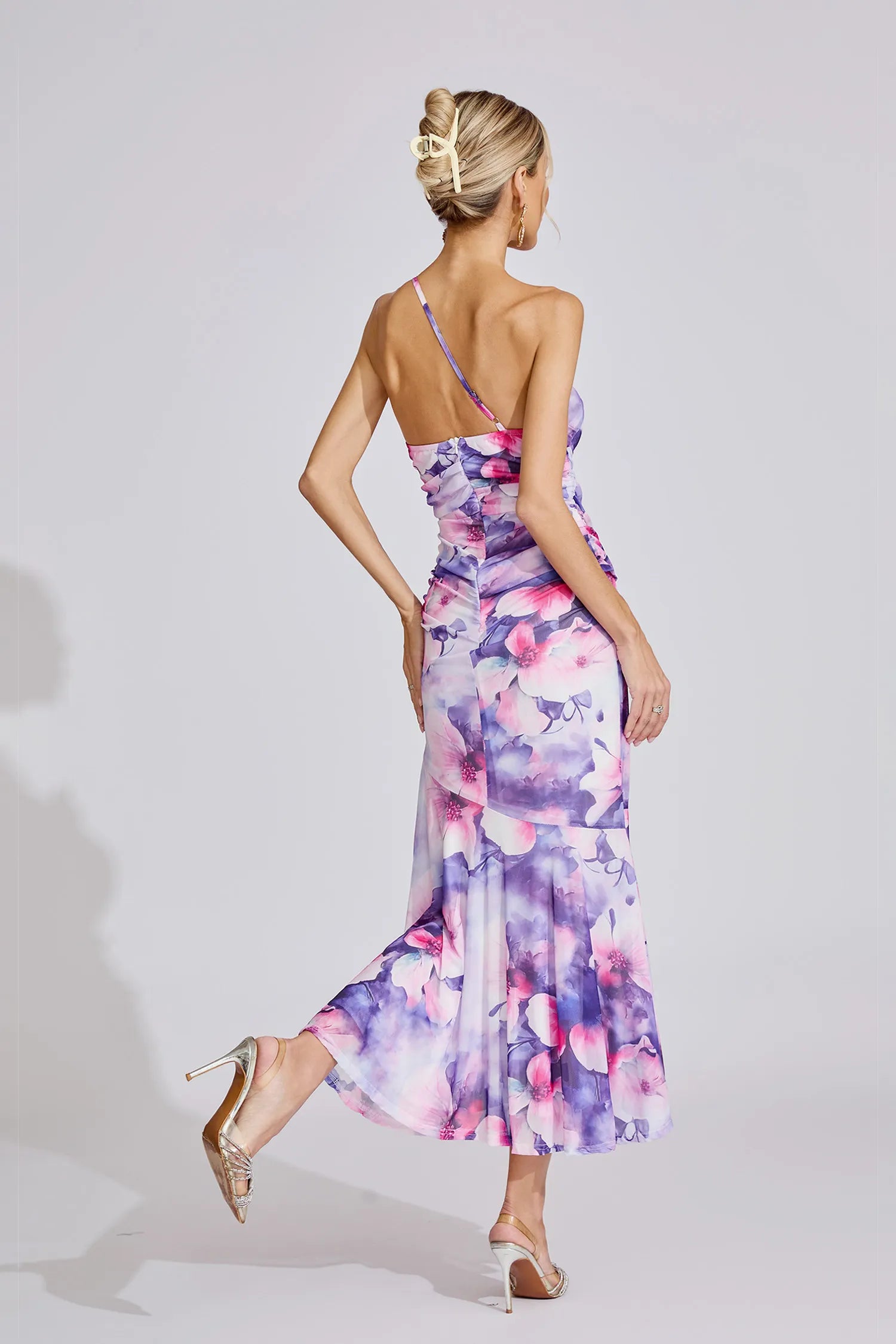 Tehani Mor Off-Shoulder Maxi Elbise