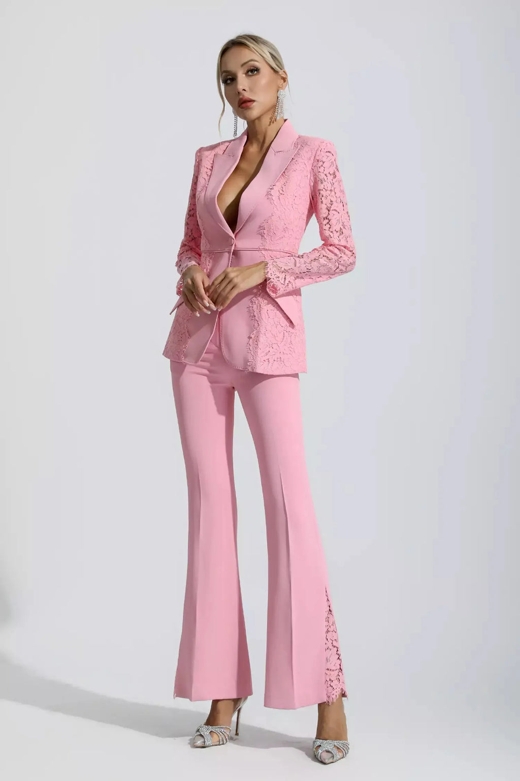 Emory Pembe Çiçekli Dantel Blazer Takımı