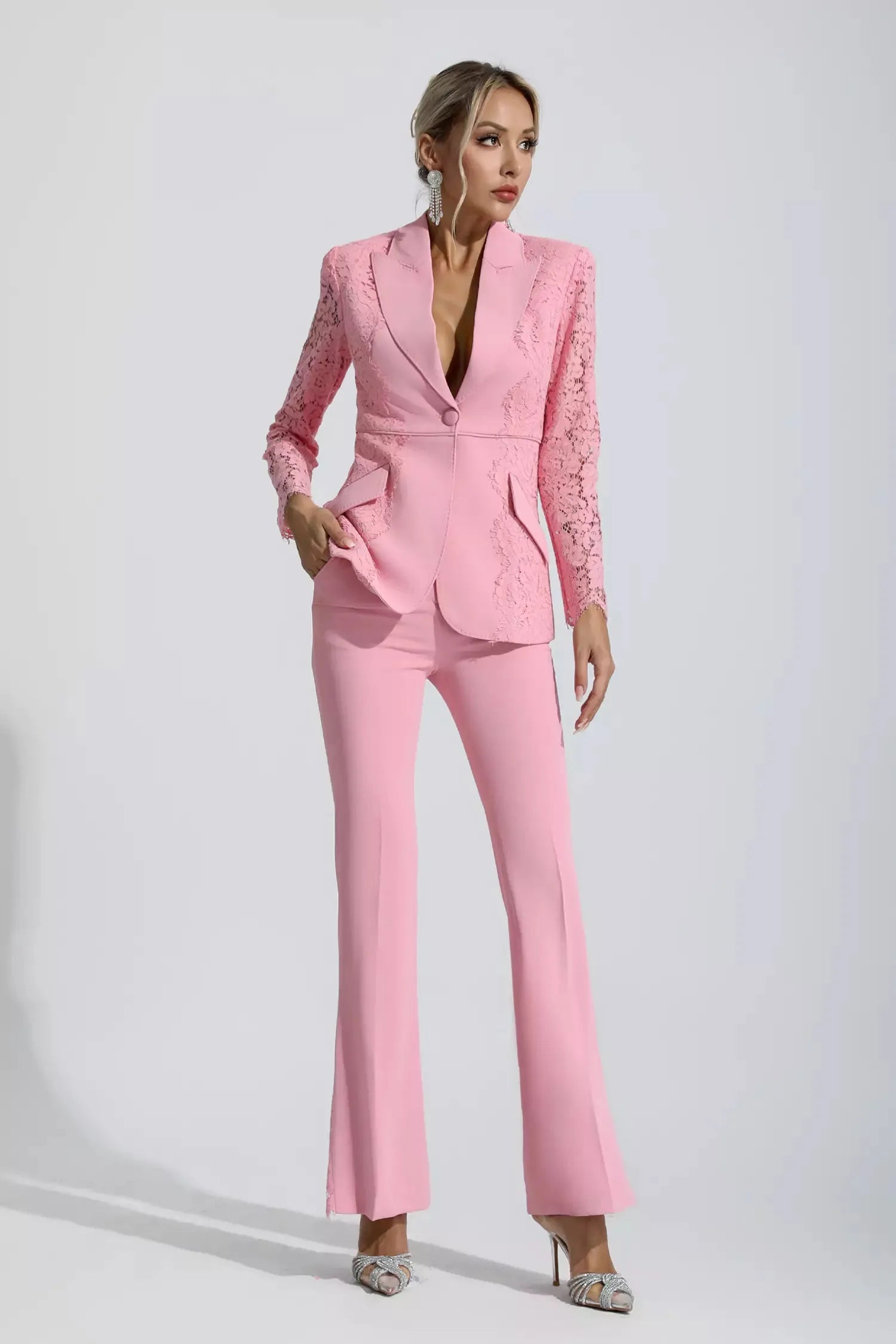 Emory Pembe Çiçekli Dantel Blazer Takımı