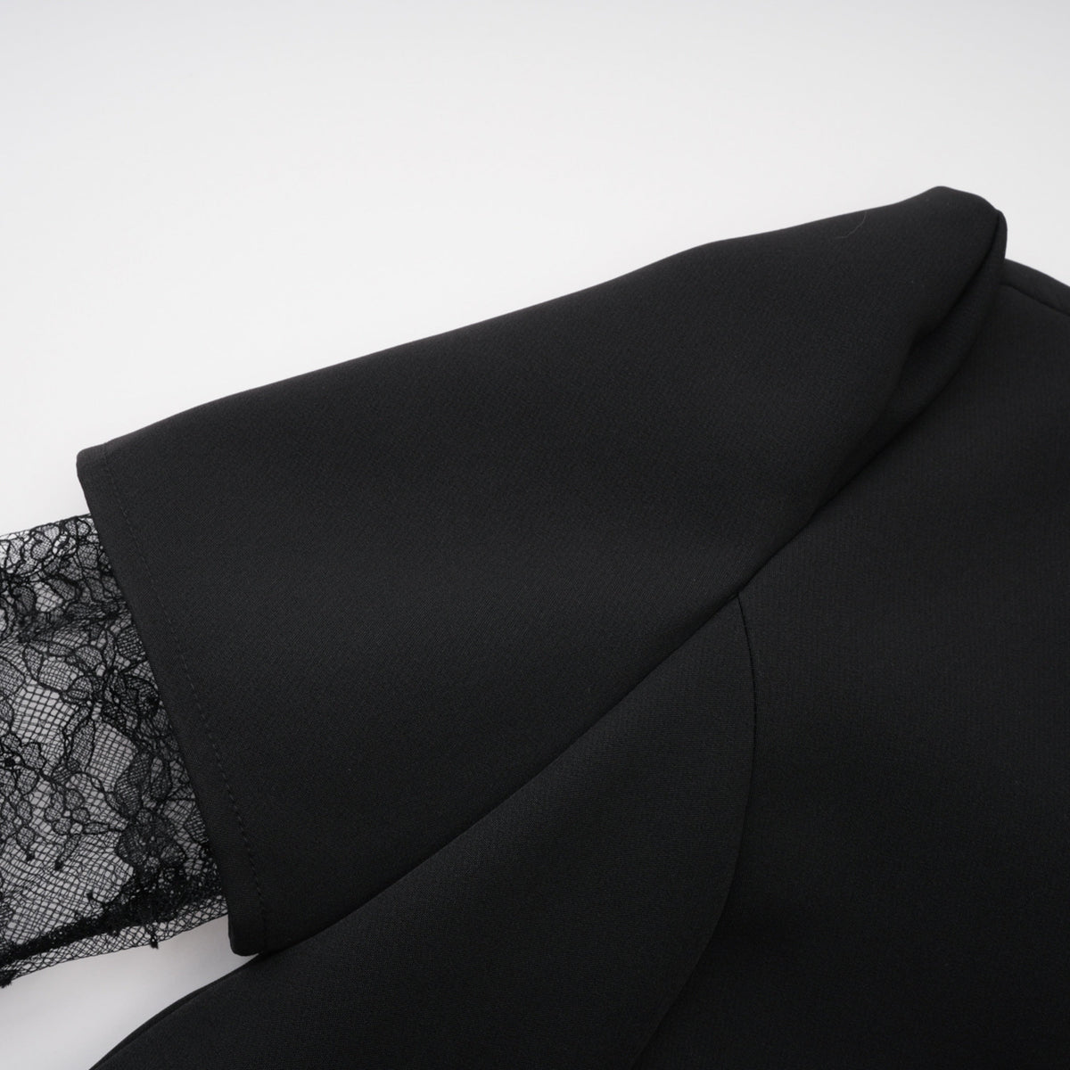 Florbela Dantel Detaylı Ceket ve Pantolon Takım Siyah