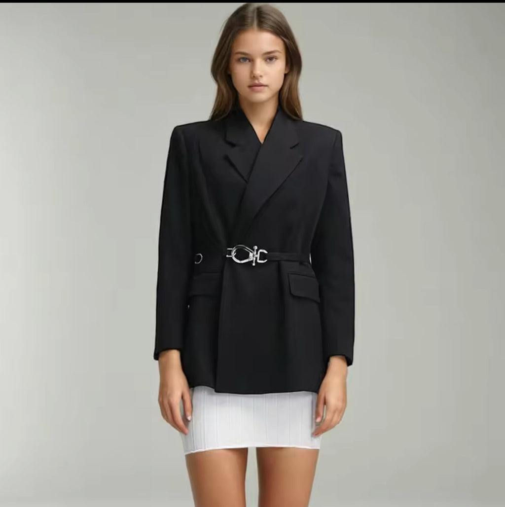 Sonbahar Elegance Çentikli Yaka Blazer