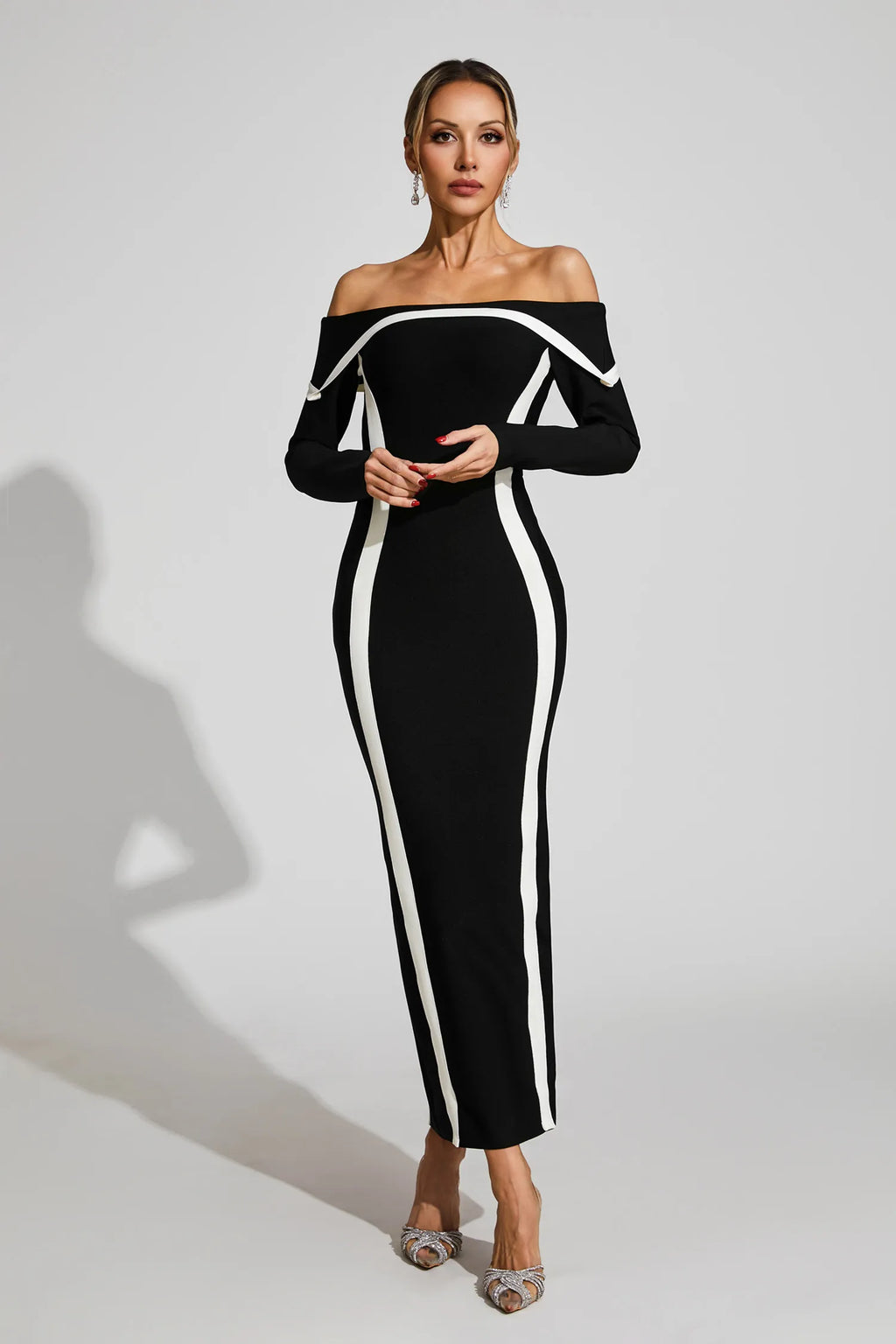 Selestia Siyah Off Shoulder Bandaj Maxi Elbise