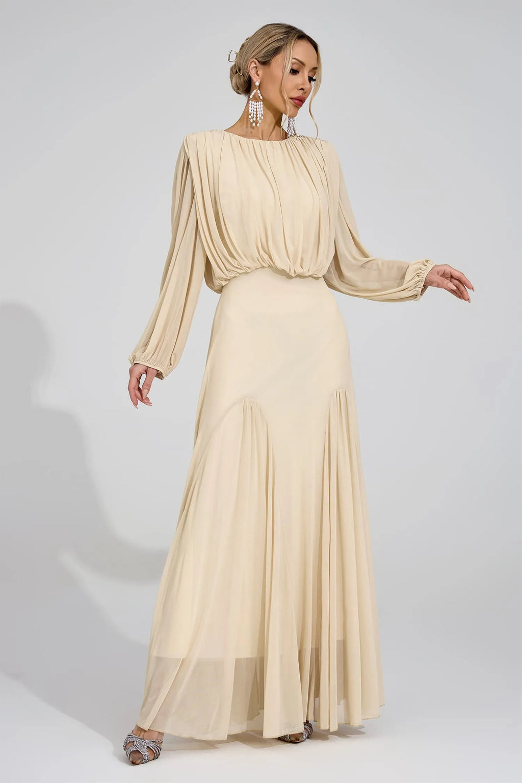 Kalypso Bej Plise Maxi Elbise