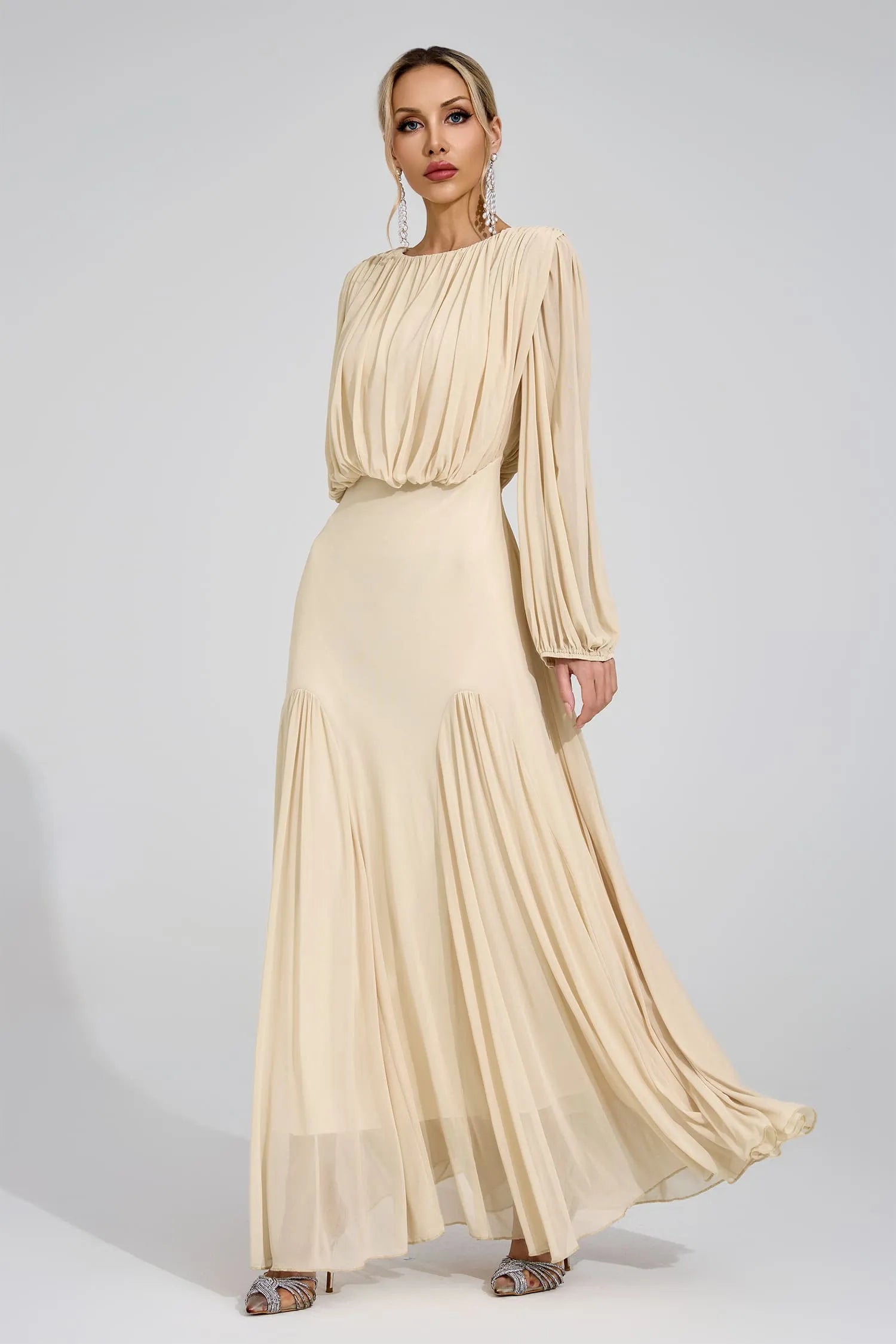 Kalypso Bej Plise Maxi Elbise