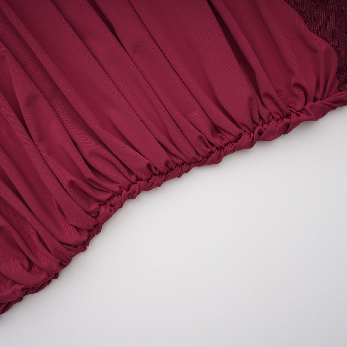 Mioara Asimetrik Pelerin ve Drape Detaylı Maksi Elbise Kırmızı