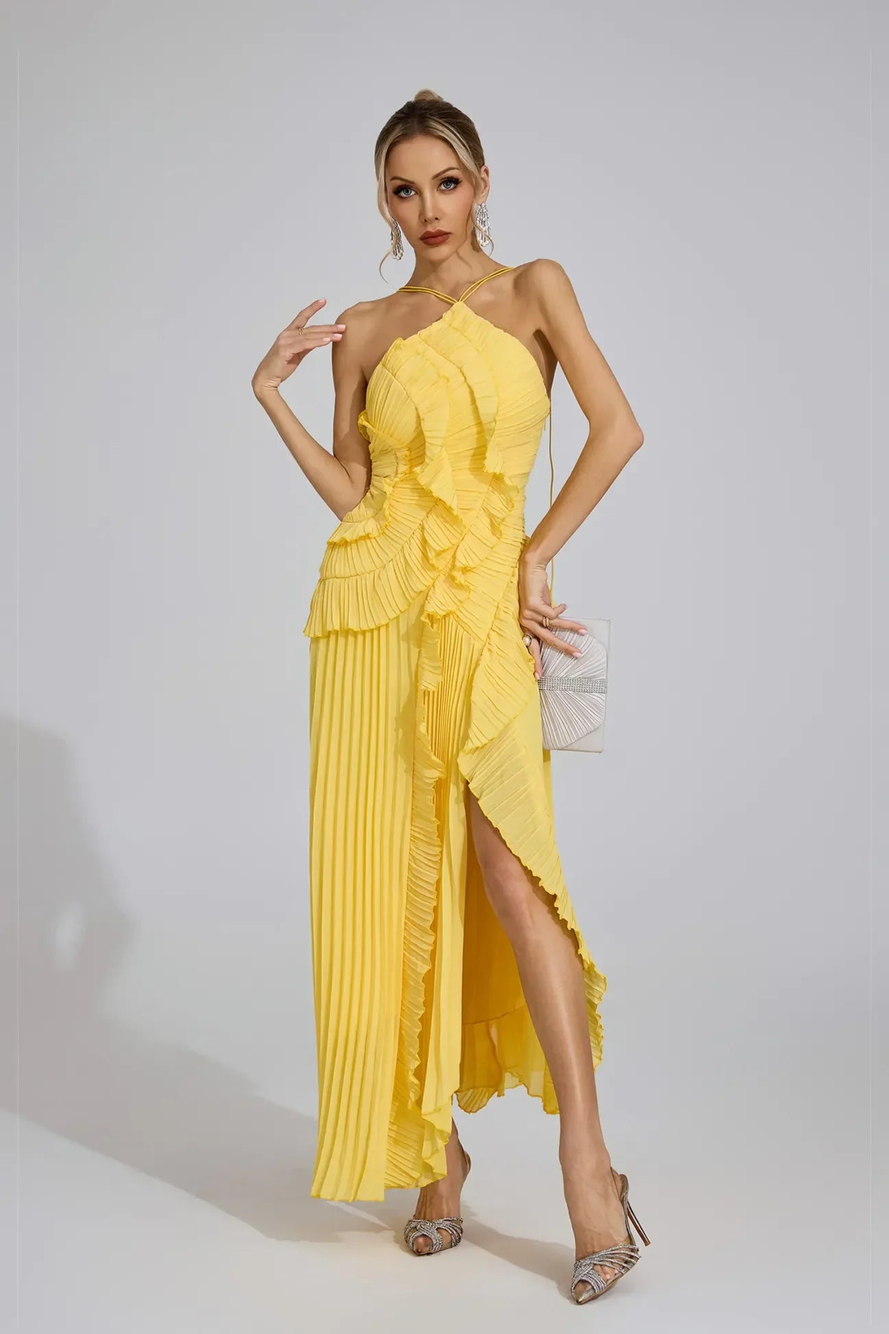 Dravina Sarı Asimetrik Fırfırlı Halter Maxi Elbise