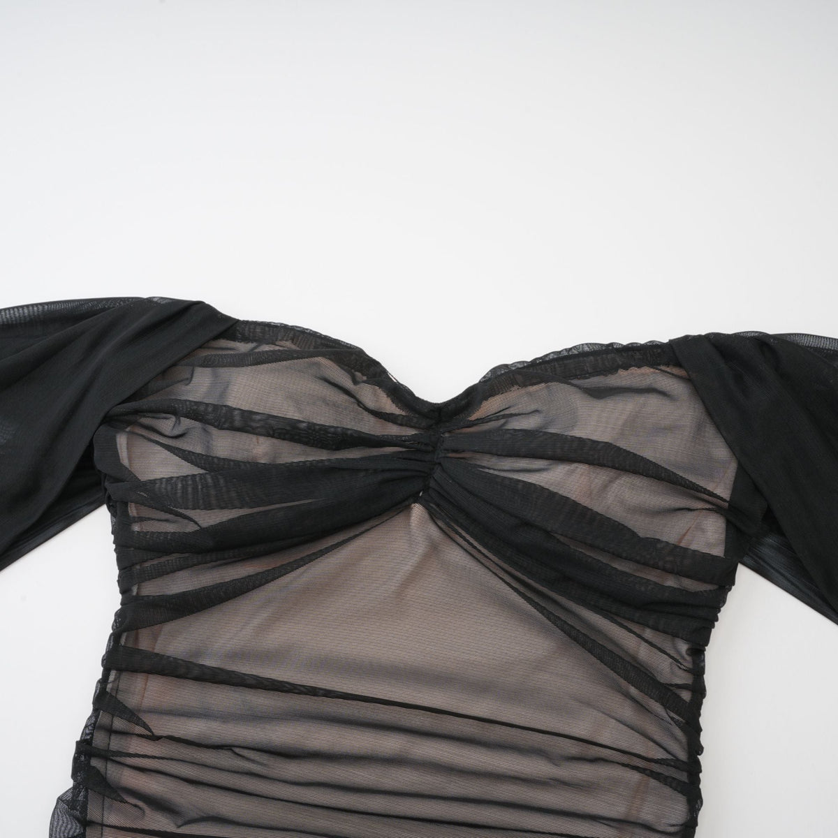 Safiya Drape Detaylı Balık Model Maxi Elbise Siyah