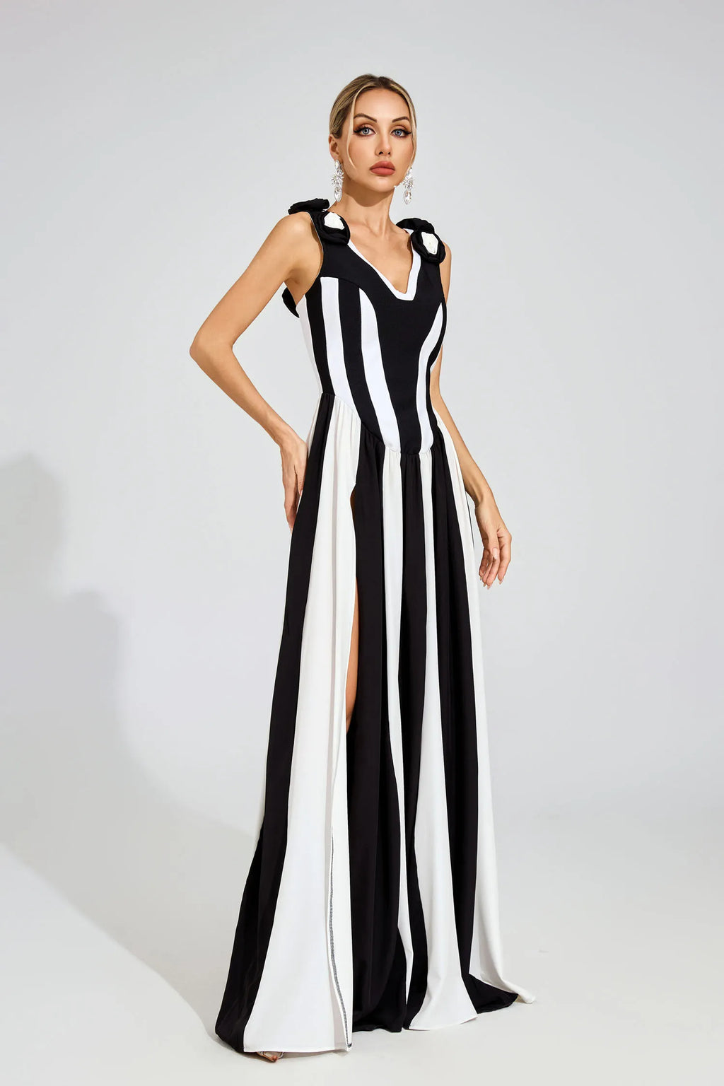 Vanessa Siyah Bandaj Maxi Elbise