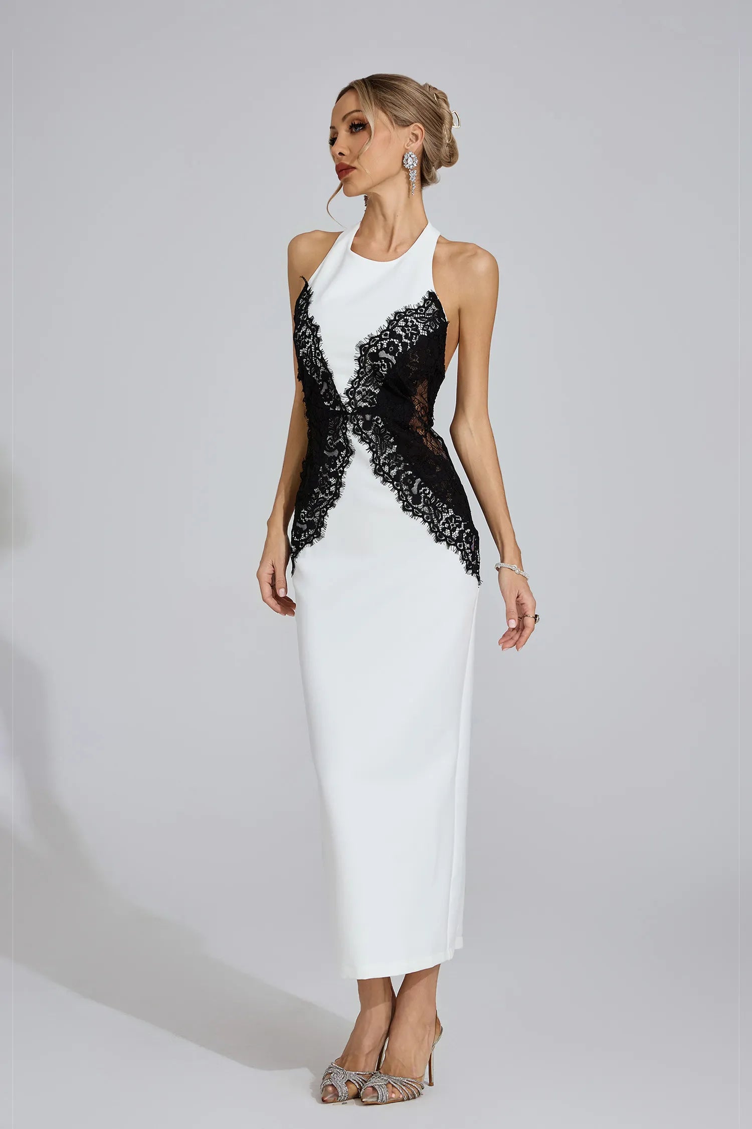 Arvessa Beyaz Halter Maxi Elbise