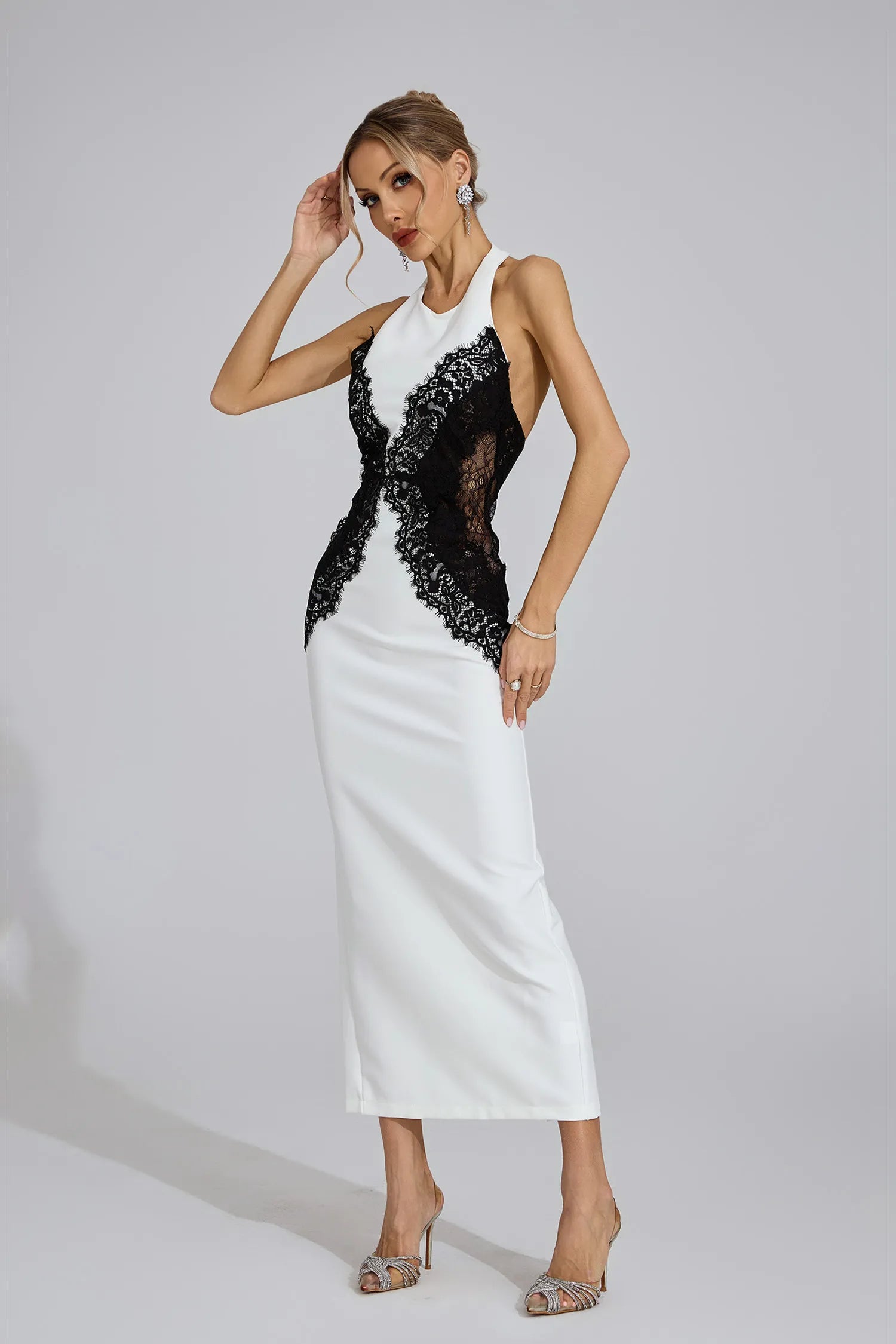 Arvessa Beyaz Halter Maxi Elbise