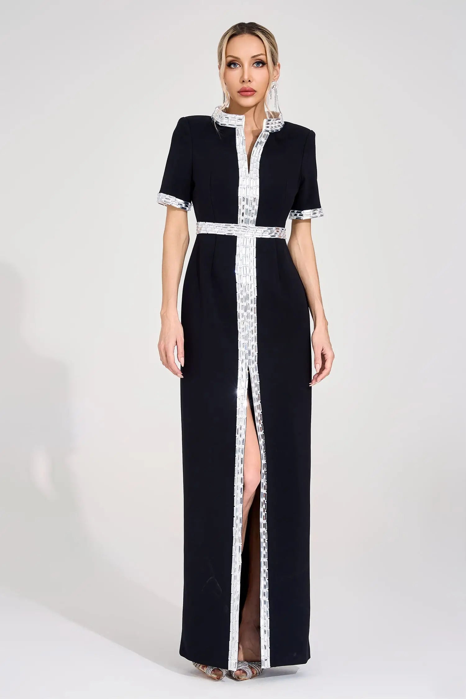 Theodora Siyah Elmas Maxi Elbise