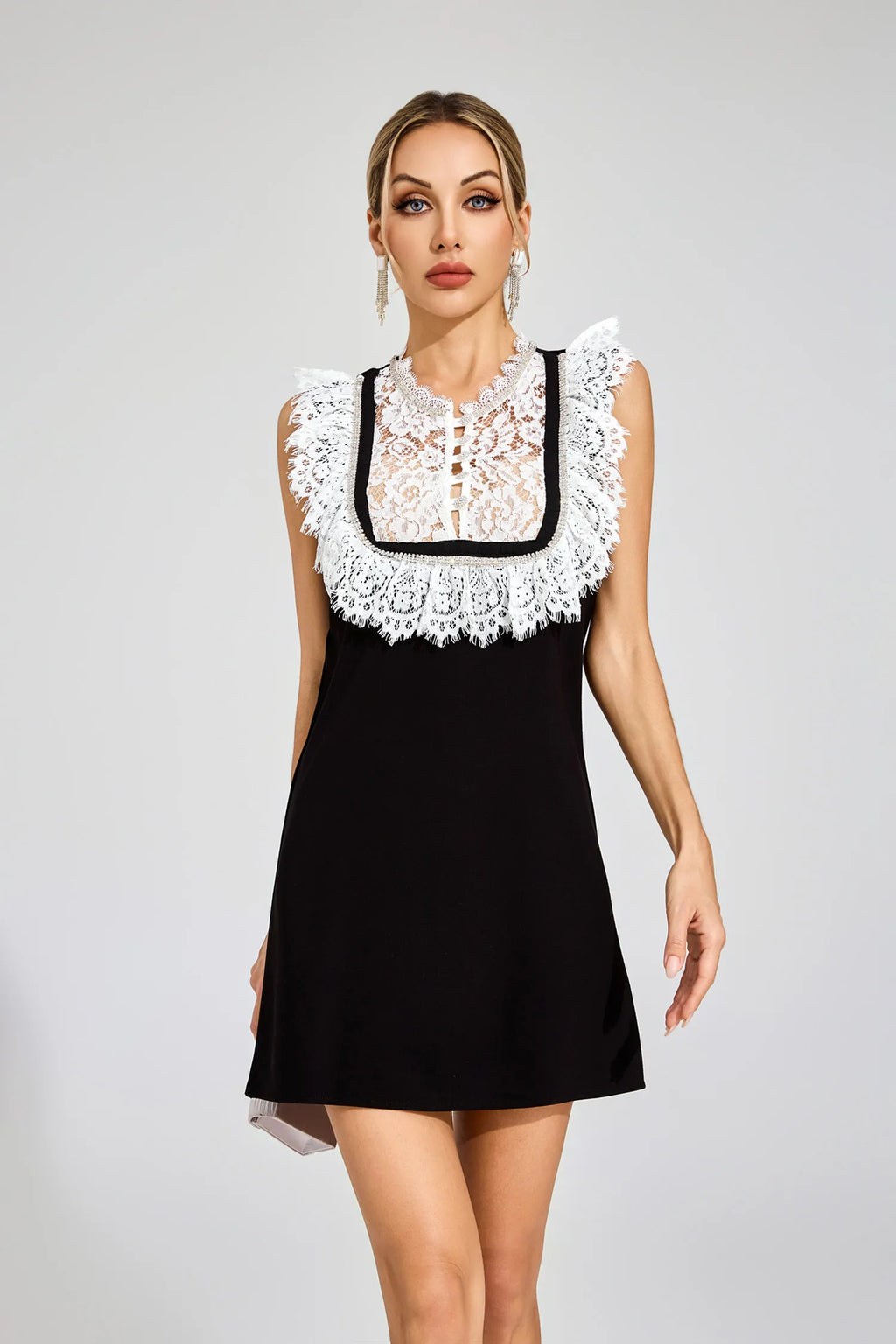 Rebecca Siyah Dantel Mini Elbise