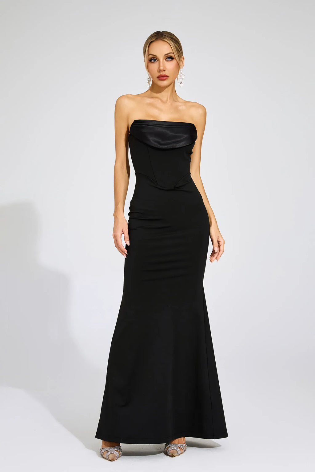 Sidonie Siyah Off Shoulder Bandaj Maxi Elbise