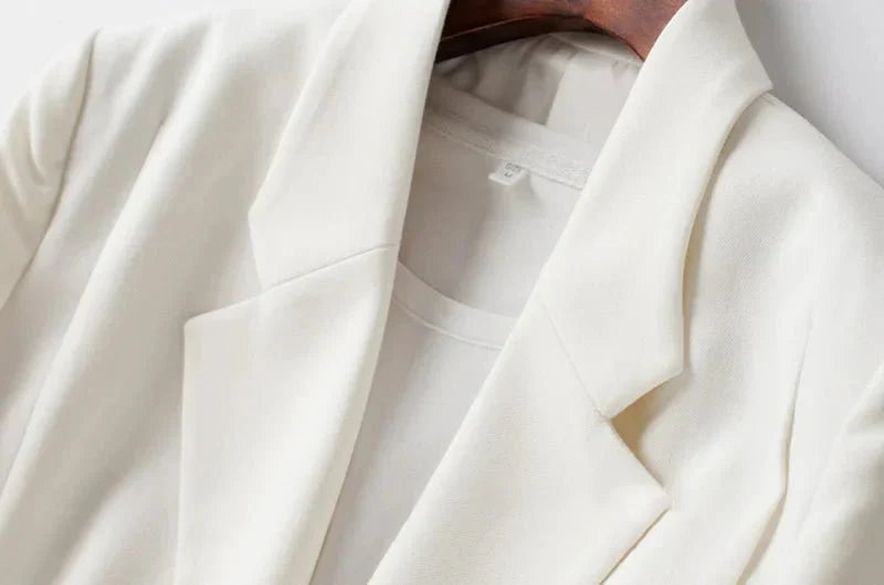 Sonbahar Elegance Çentikli Yaka Blazer