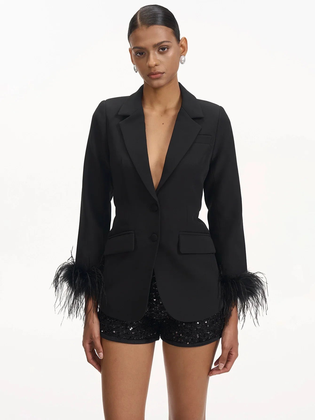 Tüylü Manşetlere Sahip Özel Dikim Blazer